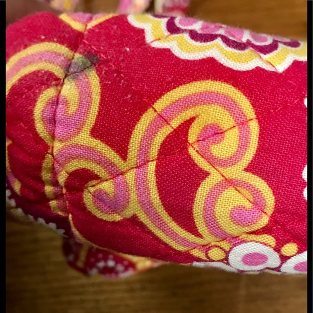 BUNDLE OF VERA BRADLEY - Picture 5 of 14